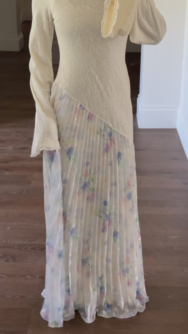 Off White Floral